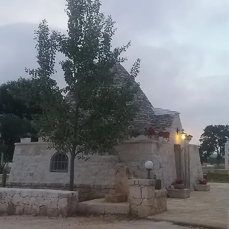 Bed & Breakfast Trullo Iris